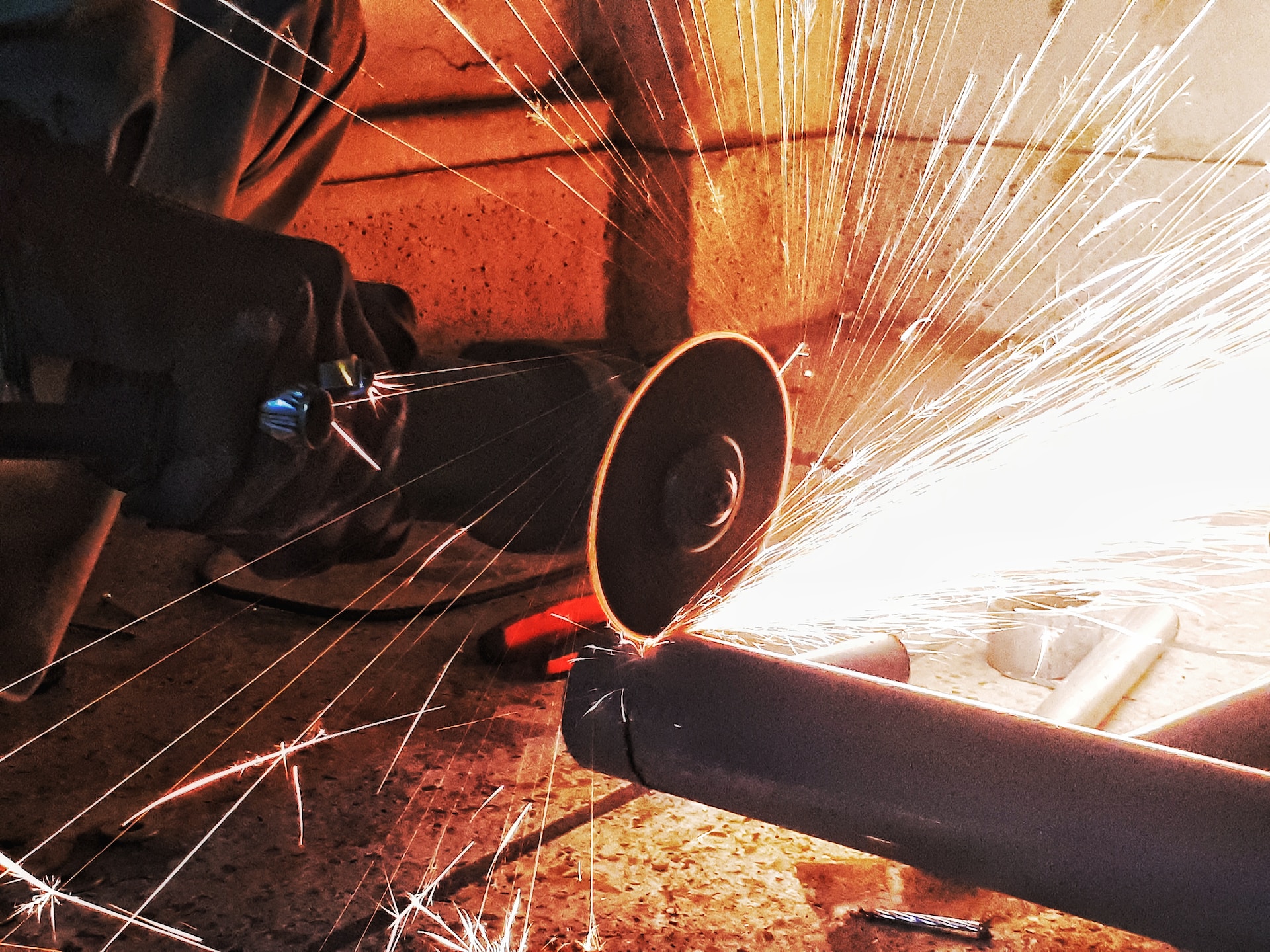 Frez wieloostrzowy — wszechstronne narzędzie do obróbki stali